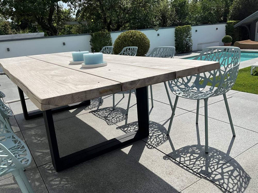 Solid wood table Massivholztisch Garten & Wohnen Stammware