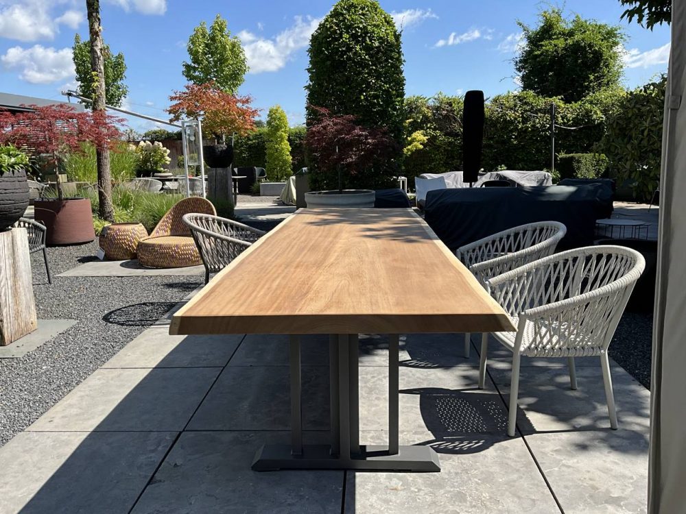 Solid wood table Massivholztisch Garten & Wohnen Stammware